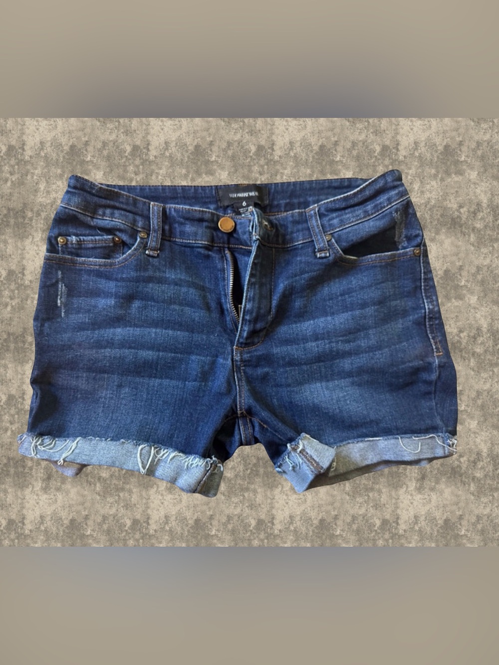 Who What Wear Dark Blue Denim Jeans with Gold Button
